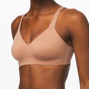 NWT LULULEMON Nude 34B Hold true bra